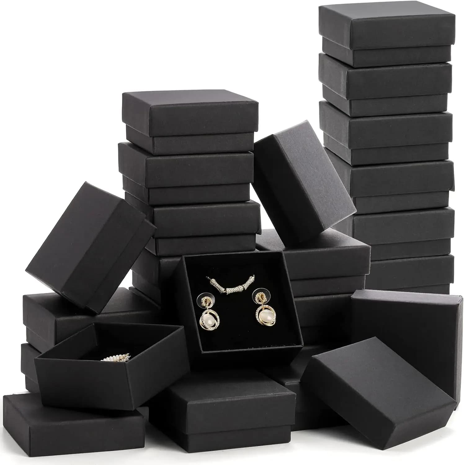 32 Stück-7 x 7 x 2,5 cm schwarze Kraft-Schmuck-Geschenkbox aus Pappe, Ring, Halskette, Ohrring, Verpackung, Organizer-Boxen, Etui mit Schwamm im