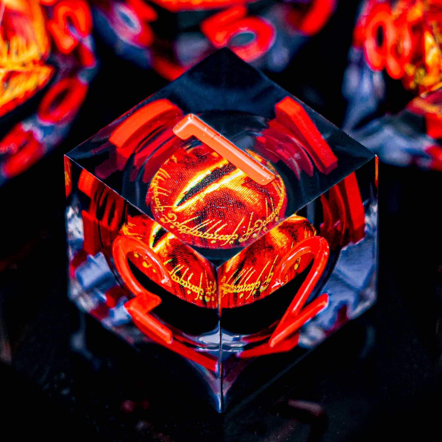 7PCS Lliquid Flow Core Auge von Sauron D20 Dnd Sharp Edge Harz Würfel Set D und D Dungeon und Dragon Rollenspiele D&D Würfel