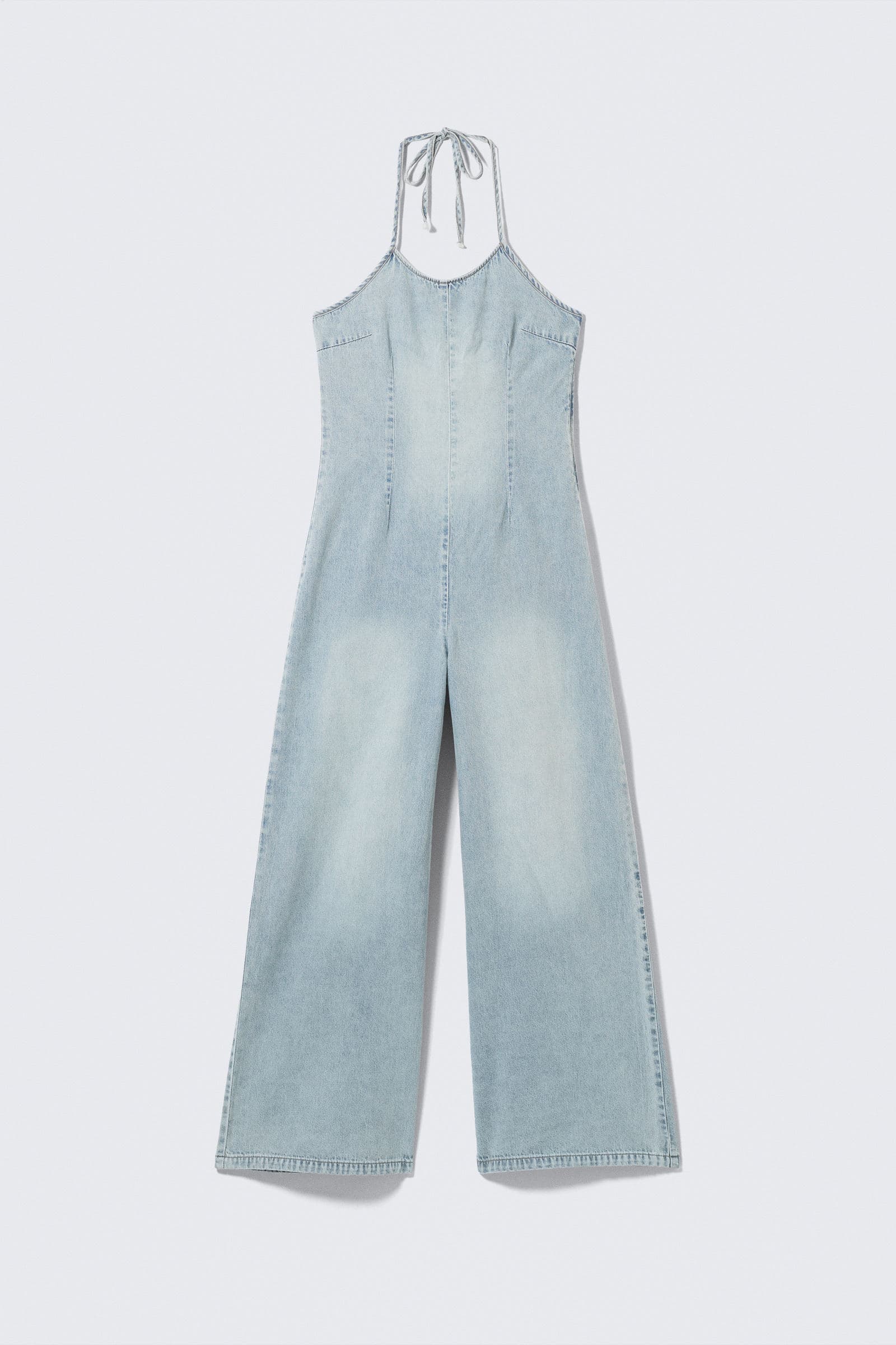Neckholder-Jumpsuit aus Denim