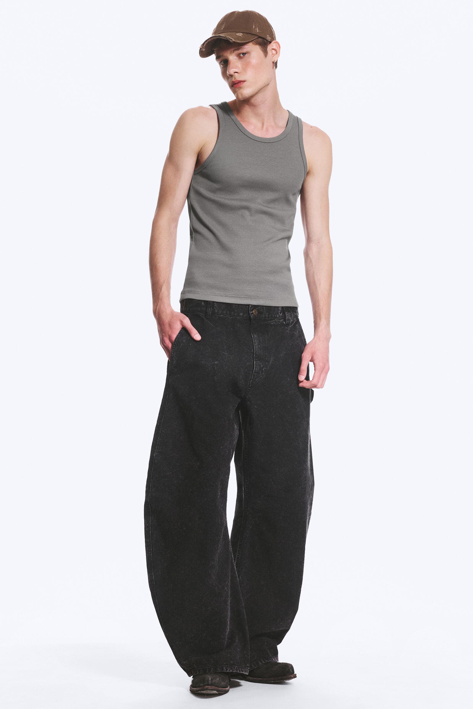 Weit geschnittene Workwear-Hose mit Barrel-Bein