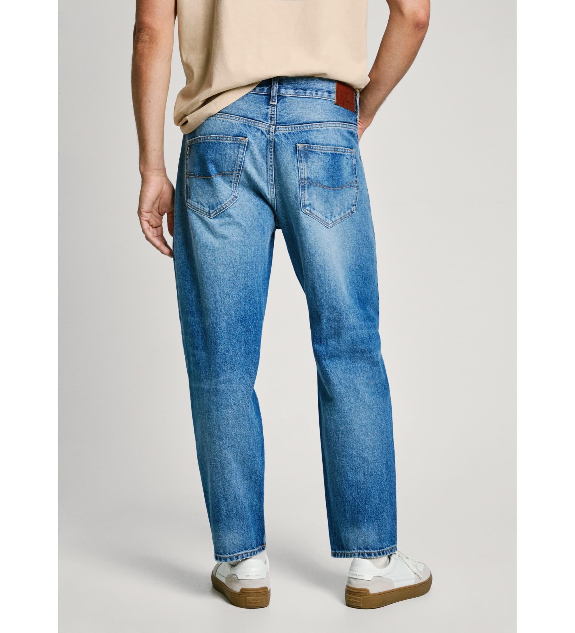 Pepe Jeans für Herren. PM207965 Blue Barrel Worn Jeans (32/30), Blau, Lässig, Baumwolle, Denim, Nachhaltig