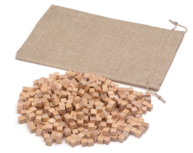 100 Holzwürfel Buche 2x2x2 cm - Bauwürfel kantig - Buche
