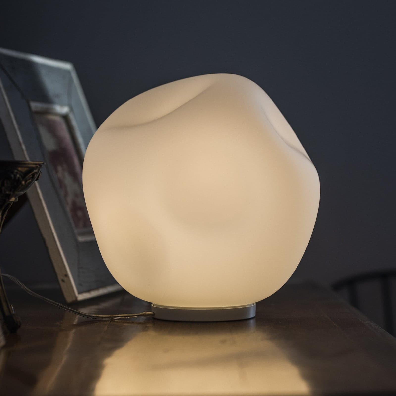 Hoba Midi Tischlampe, Ø 19 cm, ein/aus, Glas Foscarini - Wohnzimmer - Design - Kugel