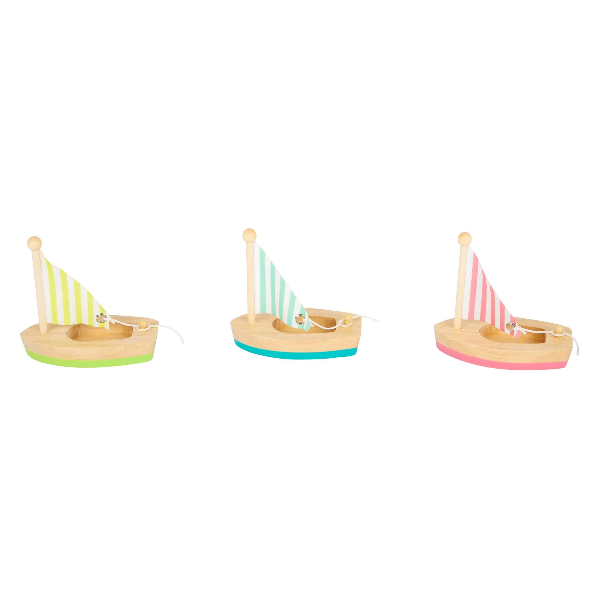small foot Segelboote